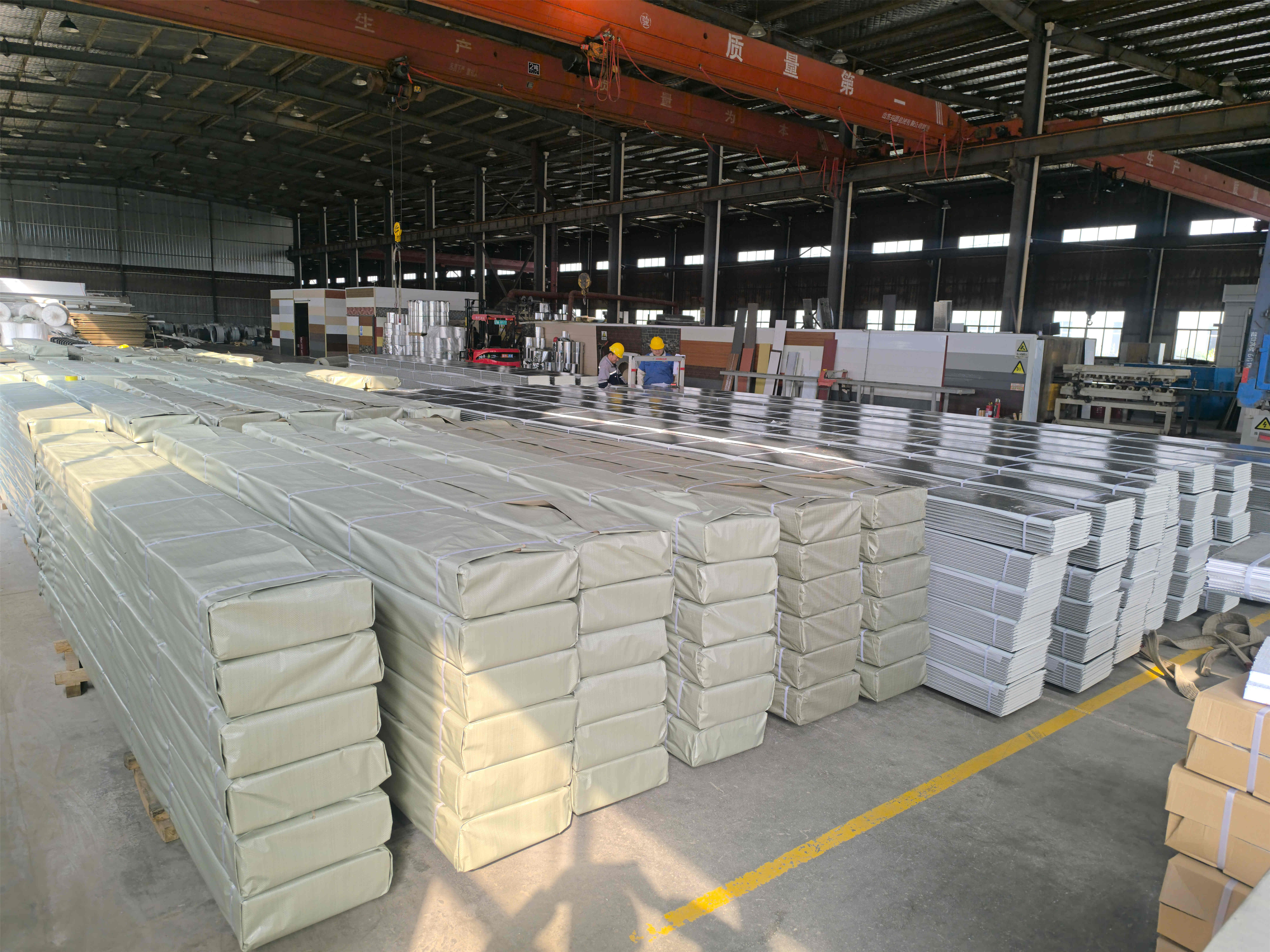 外墙金属雕花板包装发货